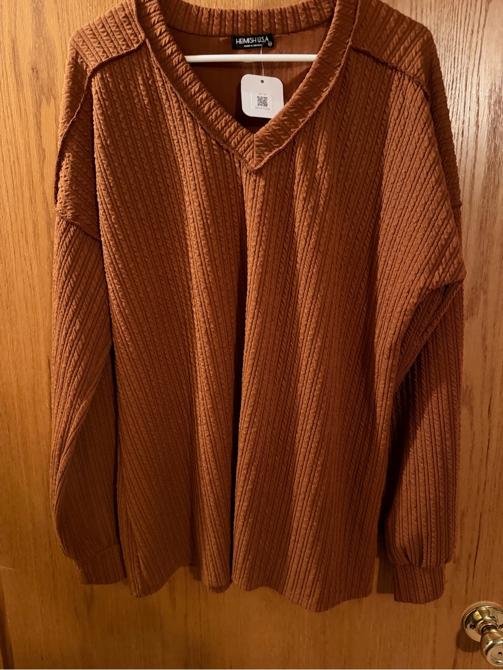 HEIMISH USA Women's Burnt Orange Ribbed V-Neck Tunic Sweater